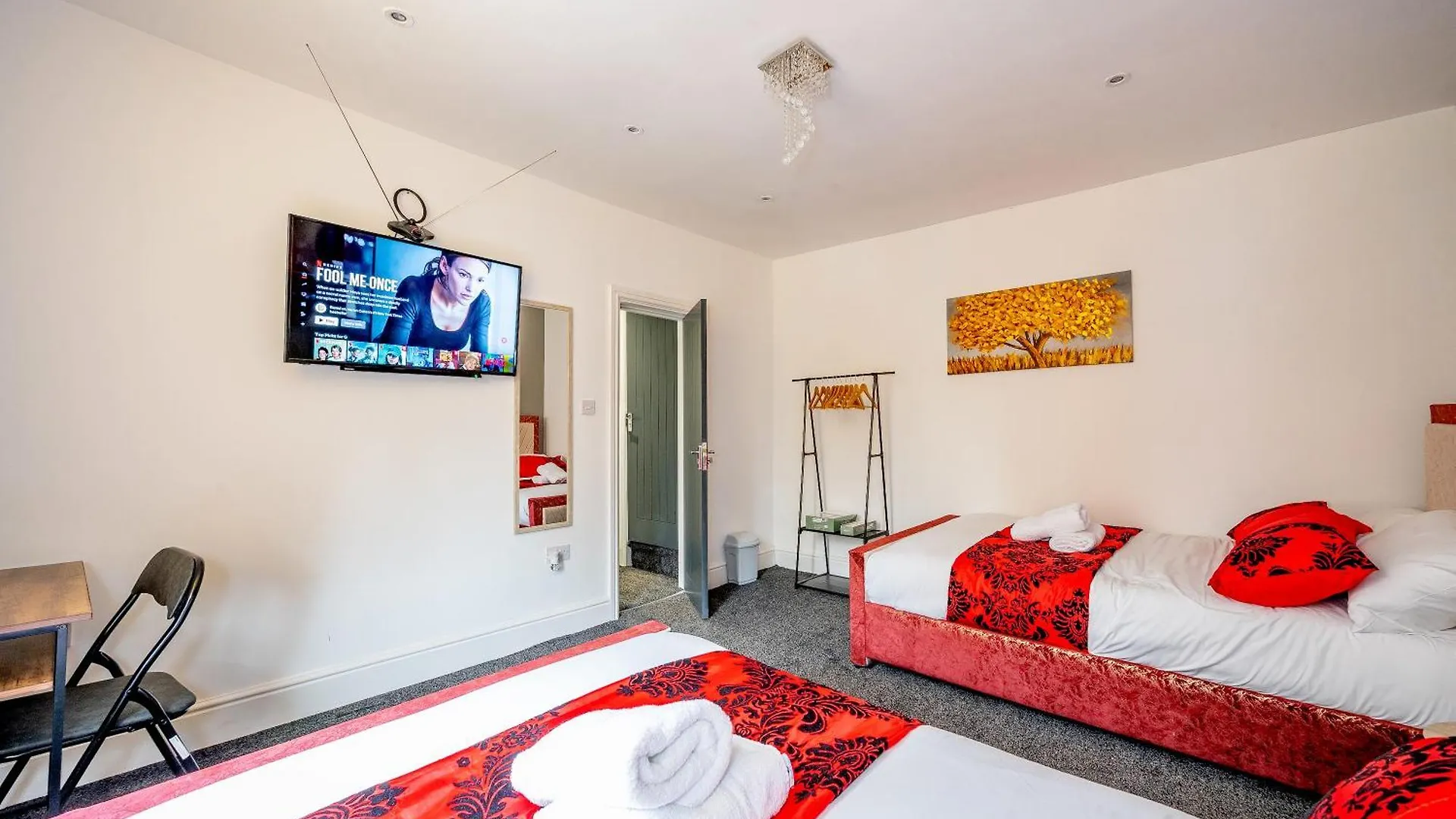 *Rb10W* For Your Most Relaxed & Cosy Stay + Free Parking + Free Fast Wifi * 利兹